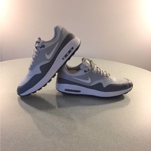 Men’s Nike Air Max 1 Spikeless Golf Shoes Size 12